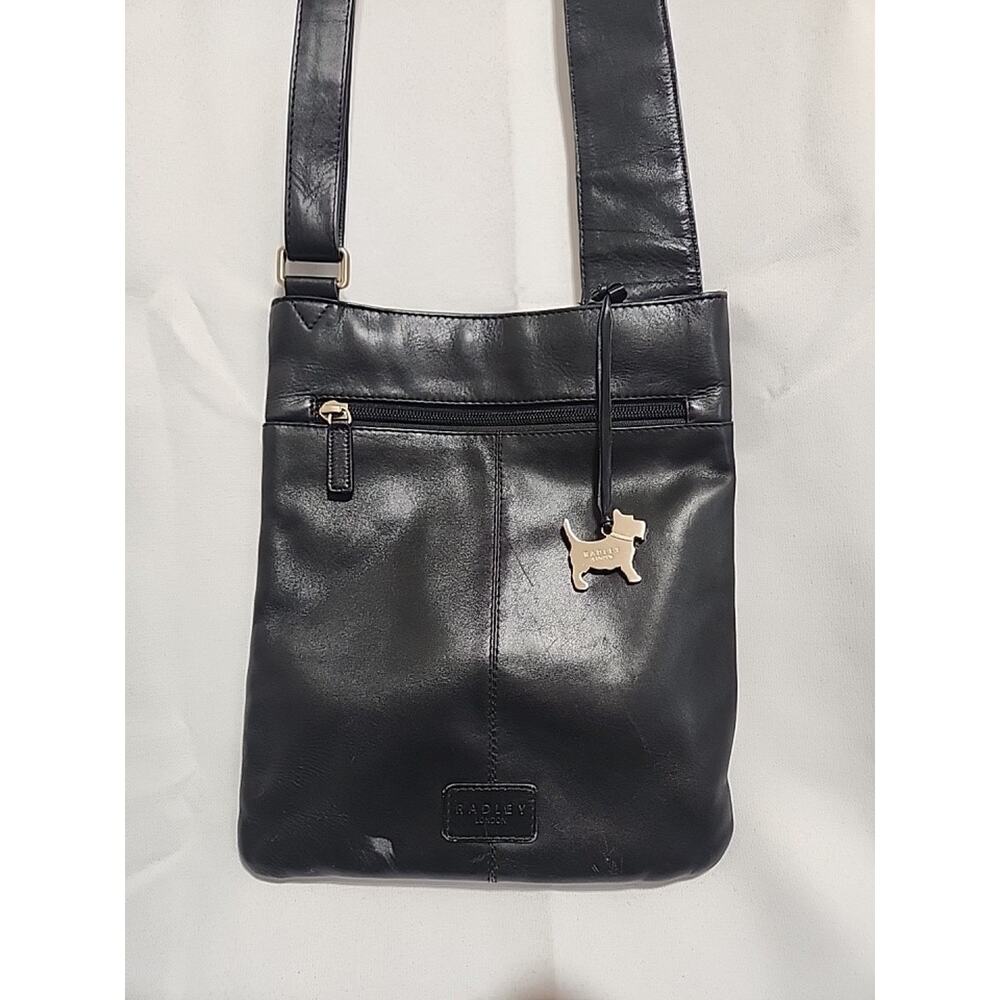 RADLEY London Black Leather Slim Crossbody Bag Zip Close‎ Adjustable